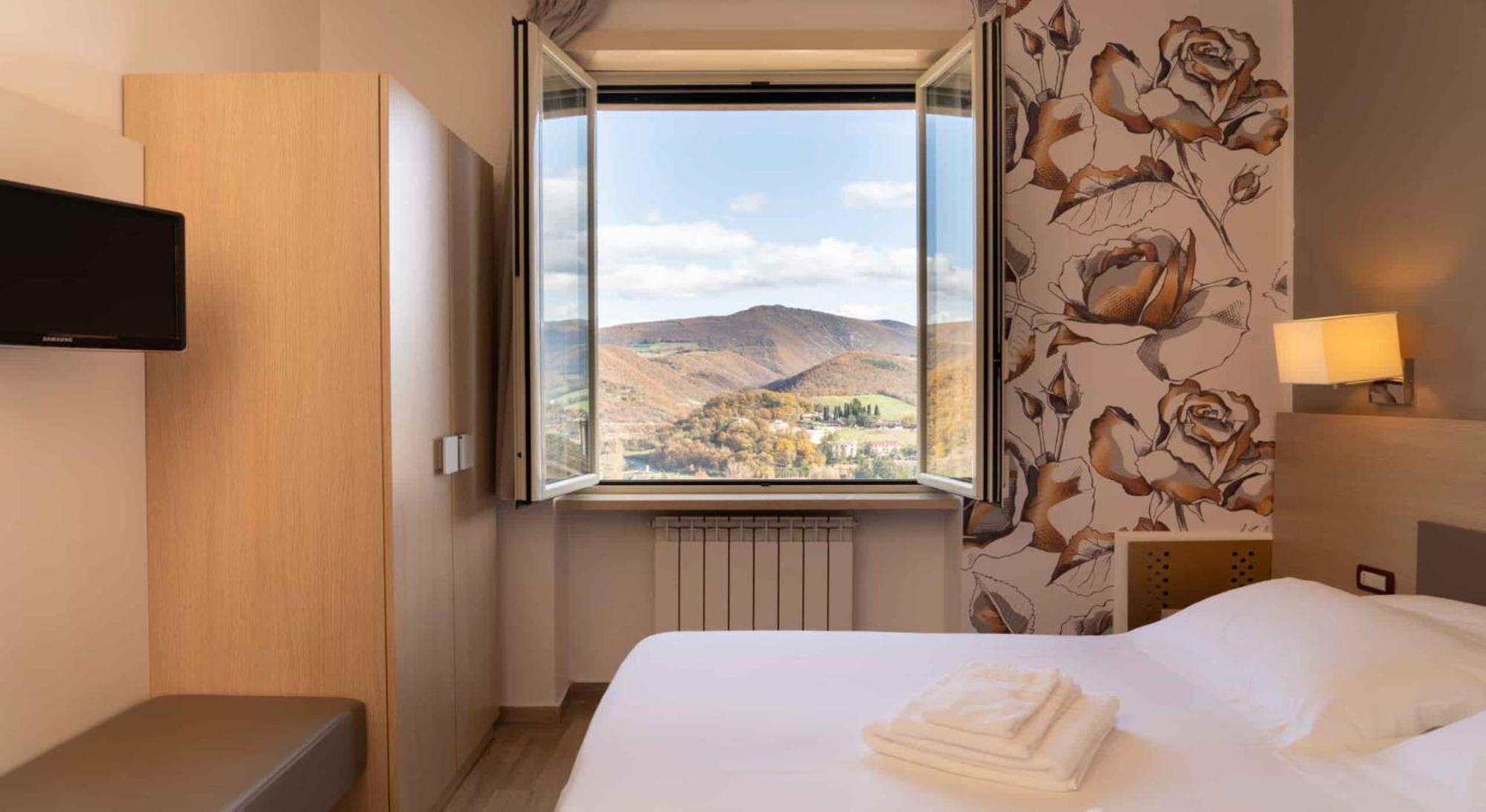 Hotel Delle Rose Cascia Esterno foto