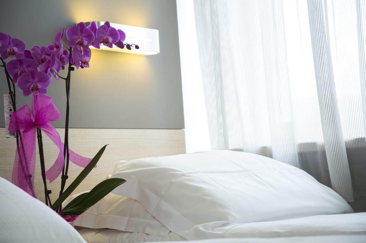 Hotel Delle Rose Cascia Esterno foto